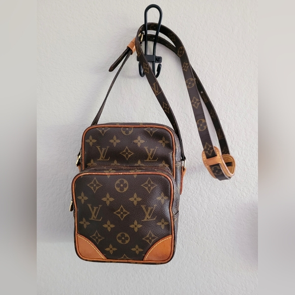 LOUIS VUITTON Amazon Bag - Picture 6 of 11